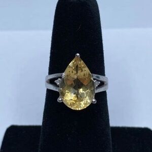 Elegant Teardrop Citrine Ring